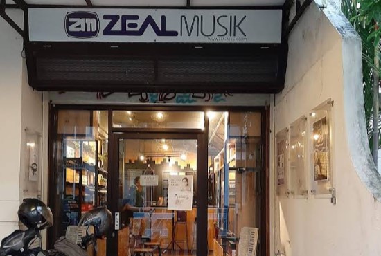 8 Toko Alat Musik di Jogja yang Lengkap dan Berkualitas 7 Zeal Musik