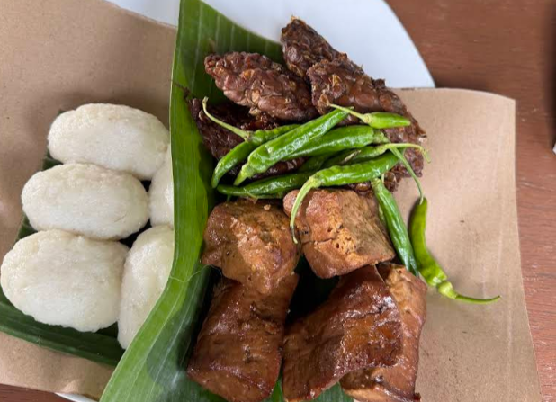 Warung Kopi & Jadah Tempe Gunung