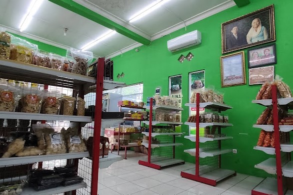 8 UMKM atau Kerajinan Khas Gunung Kidul yang Cocok Dijadikan Oleh-Oleh 7 Gathot Tiwul Yu Tum