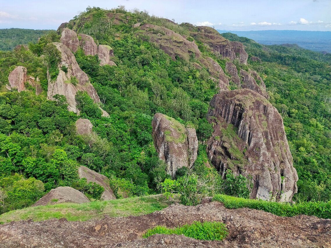 8 Wisata Alam Murah di Gunung Kidul Asyik Buat Liburan Akhir Pekan 7 Gunung Api Purba Nglanggeran