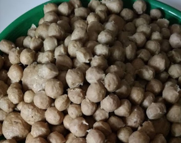 8 Tempat Makan Bakso yang Lezat di Gunung Kidul, Cek Lokasi dan Jam Bukanya! 9 Bakso Solo Mas Didi – Patuk