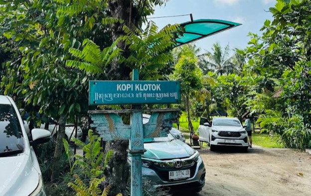 Warkop Kopi Klotok
