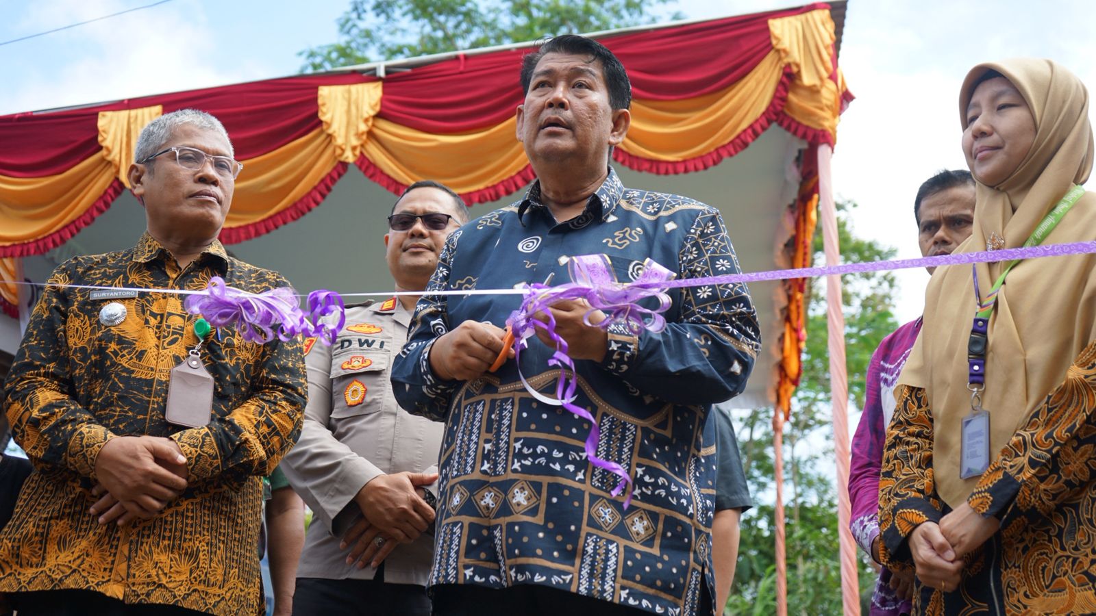 Bupati Kulon Progo, Dr. H. R. Agung Setyawan, S.T., M.Sc., M.M., meresmikan peluncuran program Edu Wisata Nglinggo pada Minggu (29/6/2025) di Desa Wisata Nglinggo, Pagerharjo, Samigaluh.