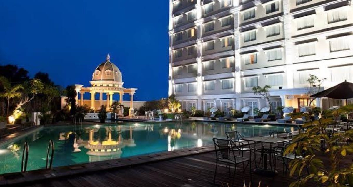 Hotel ada kolam renang di jogja 