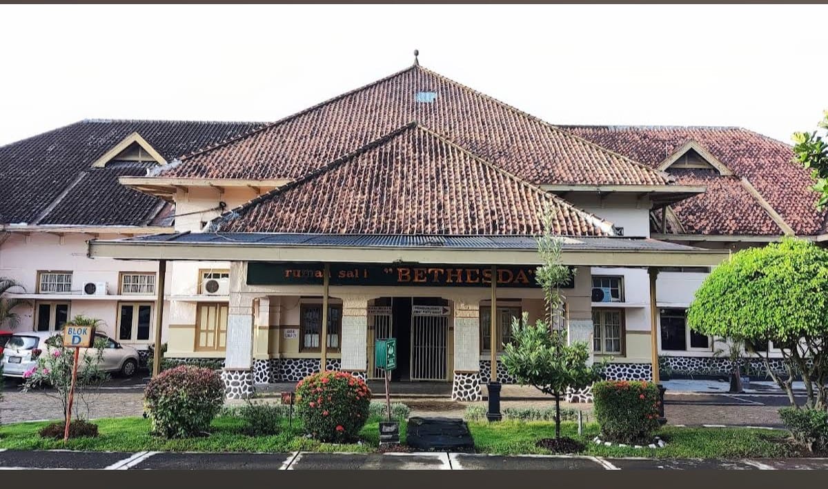 8 Dokter Anak yang Buka Hari Sabtu Minggu di Jogja, Siaga untuk Kondisi Darurat Si Kecil 7 Dokter Anak yang buka dihari Sabtu Minggu di Jogja