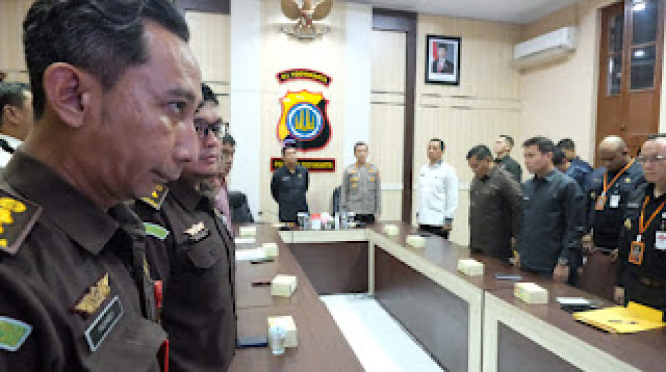 Polresta Yogyakarta menerima kunjungan dari peserta didik Sekolah Staf dan Pimpinan Menengah (Sespimmen) Polri Dikreg ke-65 Gelombang I TA 2025 dalam rangka kegiatan Kuliah Kerja Profesi (KKP) Pokjar 9 pada Senin, 2 Juni 2025.