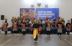 Kapanewon Temon, Kulon Progo, menyelenggarakan acara Pentas Seni Non Rekognisi di GOR Balai Kalurahan Kedundang pada Kamis (19/6/2025)