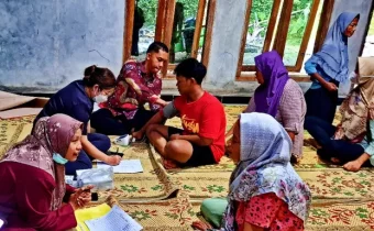 Sebanyak 51 warga Kalurahan Triwidadi, Kapanewon Pajangan, Bantul, mengalami gejala keracunan makanan setelah menyantap hidangan tongseng kambing dalam acara aqiqah pada Rabu, 4 Juni 2025.