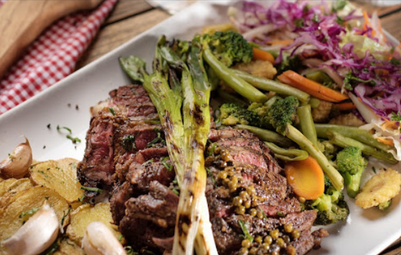 Mediterranea Restaurant by Kamil