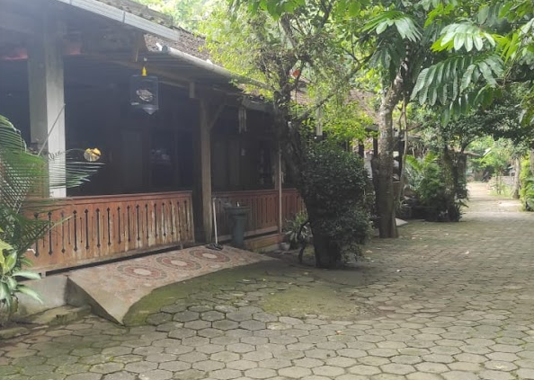 8 Tempat Penginapan Murah di Bantul yang Instagramable Cocok untuk Liburan Sekolah! 2 Homestay Adiluhung