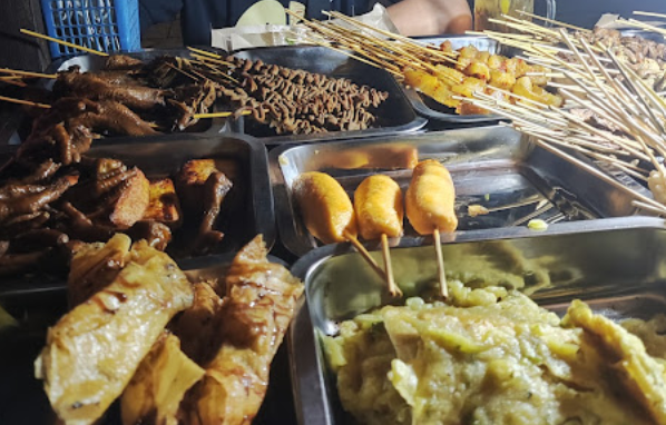 Angkringan KR (Angkringan Kedaulatan Rakyat)