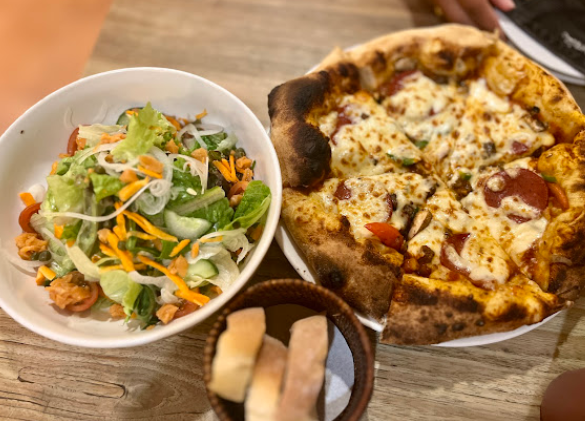 Nanamia Pizzeria