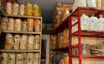 Pusat Oleh-Oleh & Camilan Bu Nurul (Pasar Bantul)