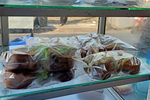 8 Kuliner Pasar Lempuyangan Jogja yang Enak dan Terjangkau, Ada Es Jaipong Cek Harganya! 6 Pukis Hangat Lempuyangan