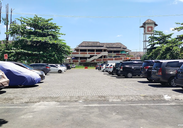 Cara Parkir Mudah, Intip 7 Tempat Parkir Dekat Malioboro Jogja yang Gampang Dijangkau! 5 Parkiran Suryatmajan