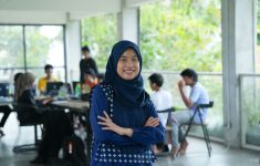 Kepala Sekolah PRAXIS, Aishah R. Praswoto (Source: LPDP)
