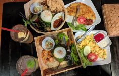 Menu The House of Raminten Jogja