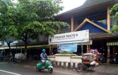 Pasar Wates Kulon Progo (Source: Harian Jogja)