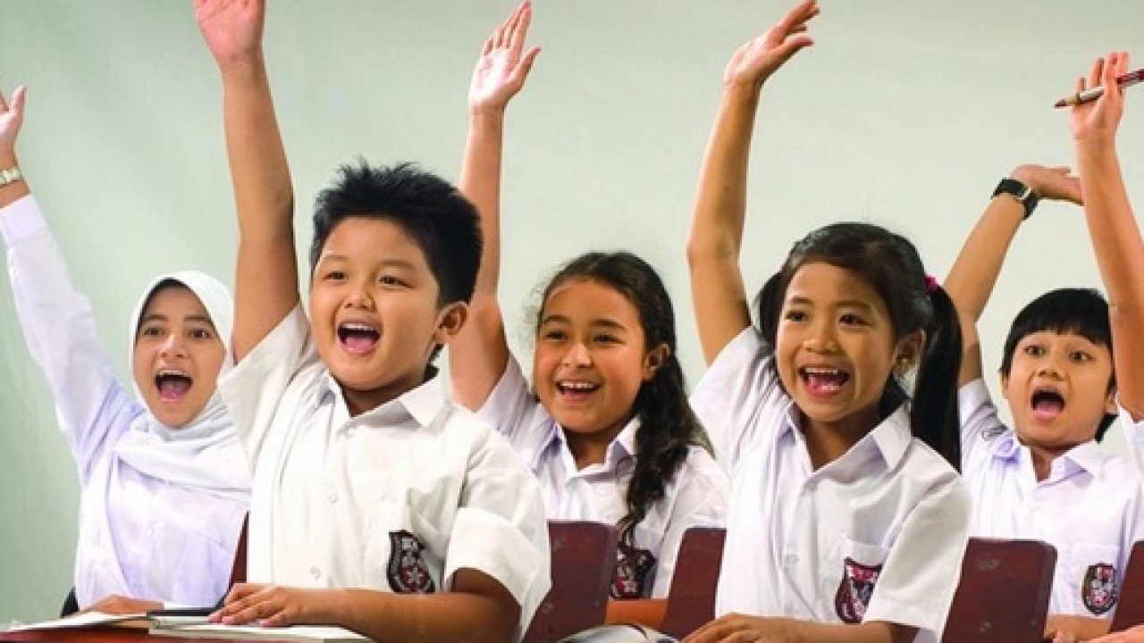 Siswa siswa Sekolah Dasar (SD)