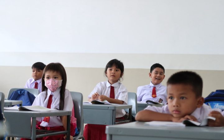 Siswa siswi sekolah dasar
