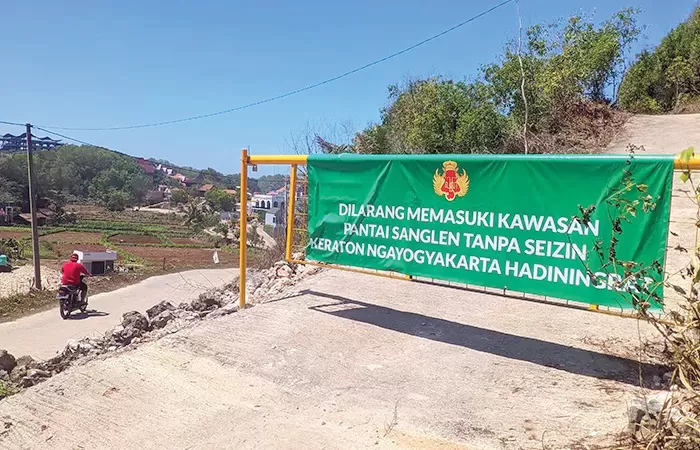 pantai sanglen