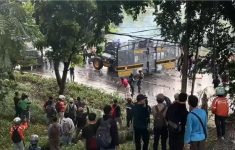 28 Agustus Demo Buruh Ricuh di DPR