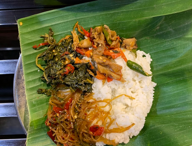 8 Kuliner Pedas di Jogja yang Wajib Dicoba yang Bikin Lidah Bergetar 8 Nasi Langgi Pak Man