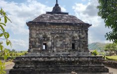 Candi Banyunibo
