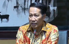 Menteri Hukum (Menkum) Supratman Andi Agtas menegaskan lagu kebangsaan Indonesia Raya serta lagu-lagu nasional lainnya tidak dikenai royalti.