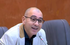 Anggota Komisi VI DPR RI Nasim Khan usul gerbong kereta khusus merokok. (tangkapan layar)