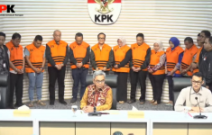 Wamenaker Resmi Berstatus Tersangka Kasus Pemerasan oleh KPK