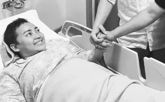 Kondisi Mpok Alpa sebelum meninggal di rumah sakit. (Source: Instagram Raffi Ahmad)