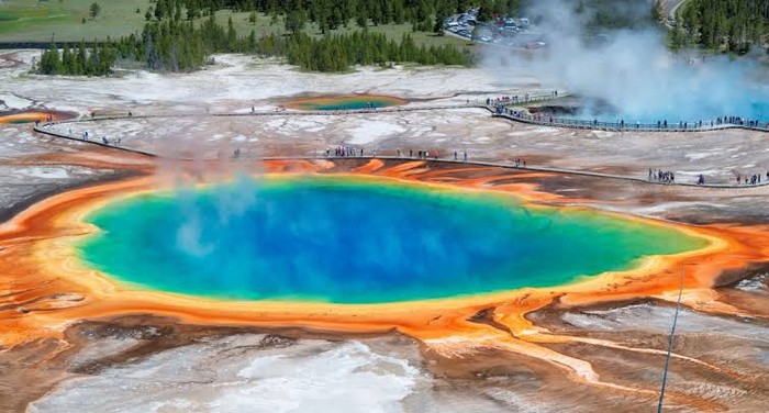Mata Air Grand Prismatic (Source: The Travel)