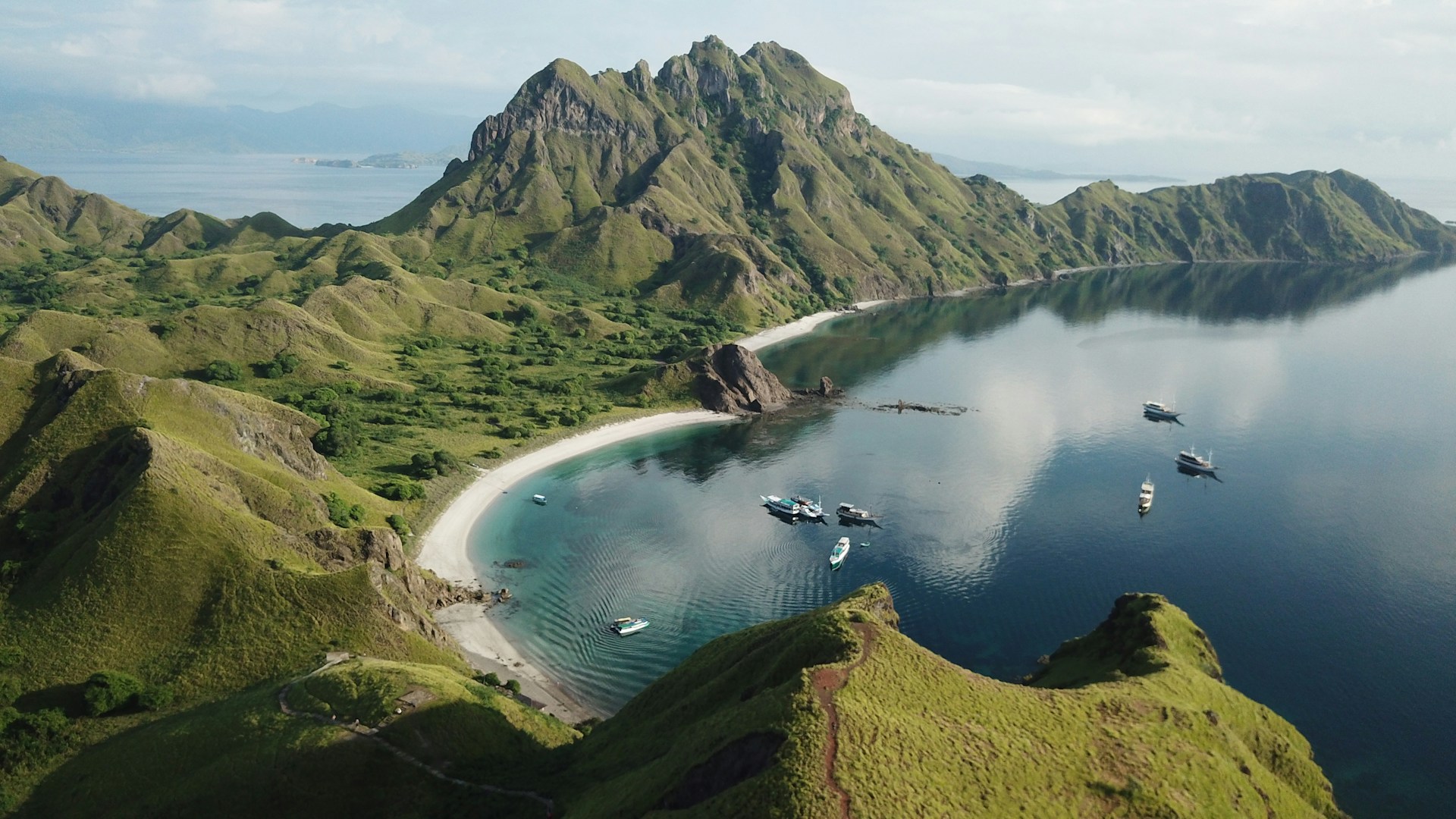 Pulau Padar (Source: Mawatu)