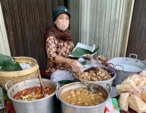 8 Rekomendasi Gudeg di Jogja, Warning Bikin Laper! 2 Gudeg Pagi Bu Dewi