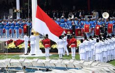 Upacara 17 Agustus (Source: Wikipedia)