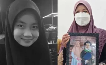 Zara Qairina Mahathir (kiri) dan ibu kandungnya (kanan).