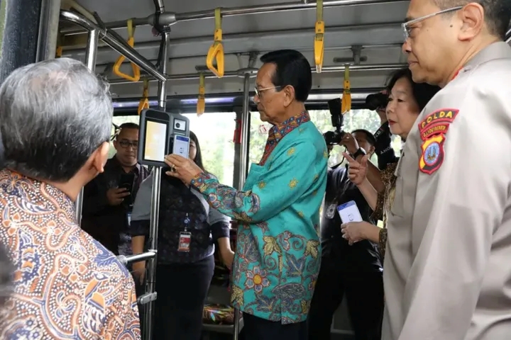 Trans Jogja Terapkan Bayar Pakai QRIS Tap