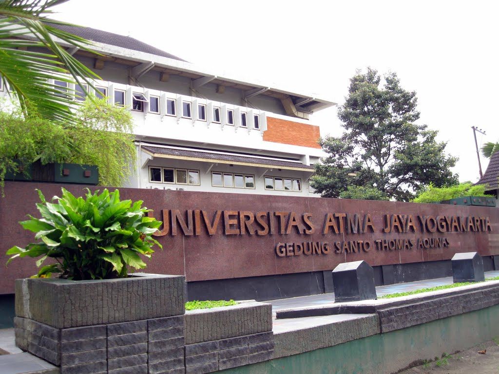 Pilihan Kampus Kelas Karyawan di Jogja