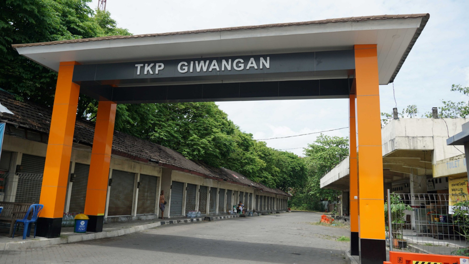Revitalisasi TKP Giwangan untuk Transit Bus