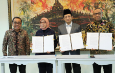 Pemerintah umumkan 17 hari libur nasional dan 8 hari cuti bersama tahun 2026.