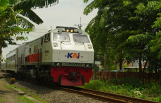 Libur Maulid Nabi, 2 Kereta Tambahan Disiapkan KAI Daop 6 Yogyakarta 4–7 September 2025 (foto: Unsplash)
