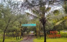 Pantai Cangkring (Source: Google Maps)