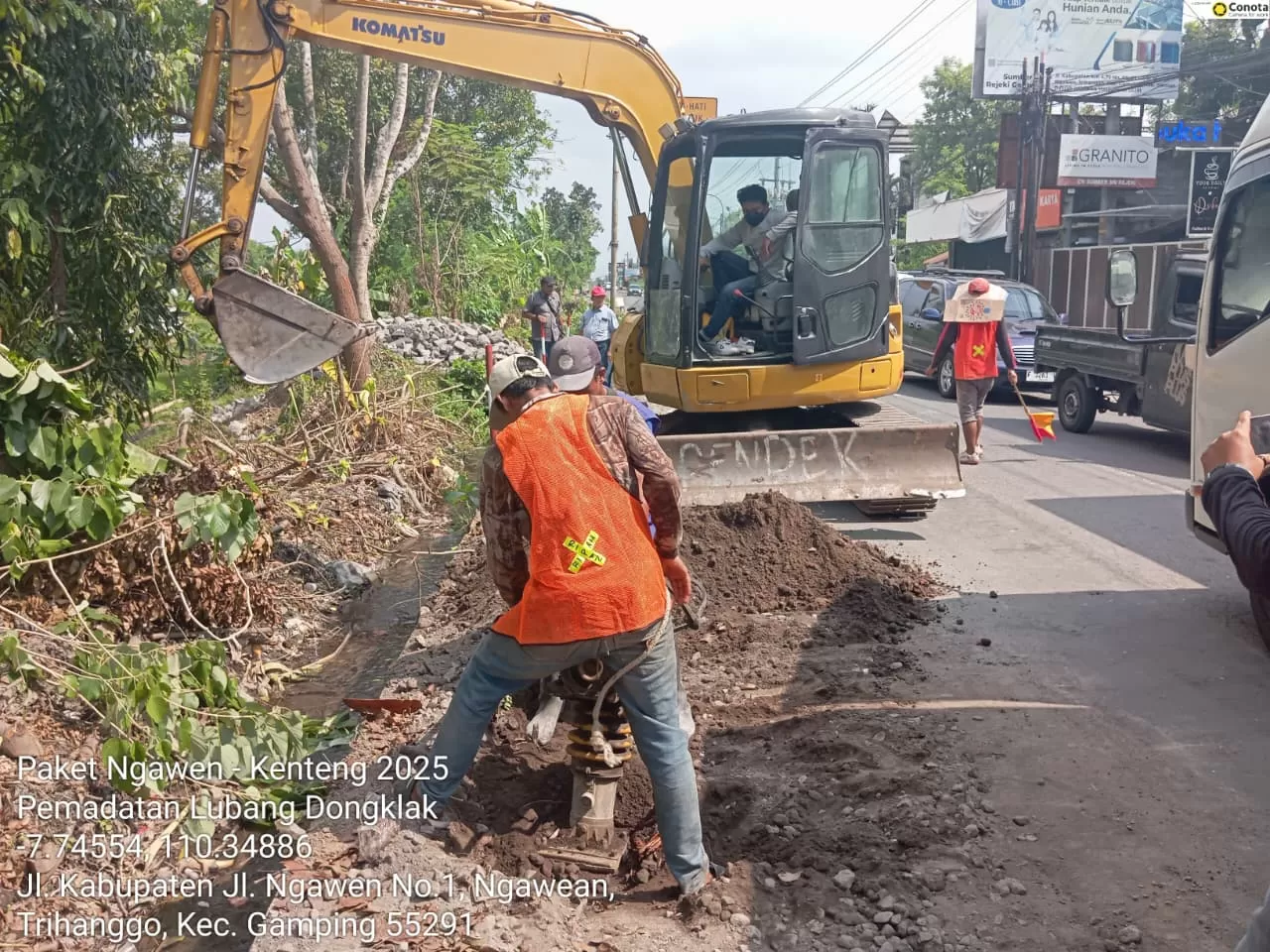 Pembangunan jalan di Ngawen–Kenteng (Source Berita Jogja)