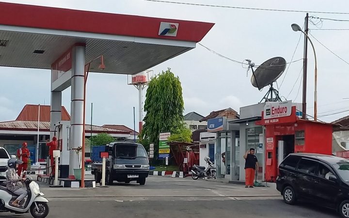 Potret SPBU Bugisan, Wirobrajan, Kota Yogyakarta, Kamis (11/9). (Source: Kompas)