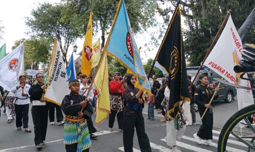 Rangkaian Pencak Malioboro Festival 8 (Source: Koran Bernas)
