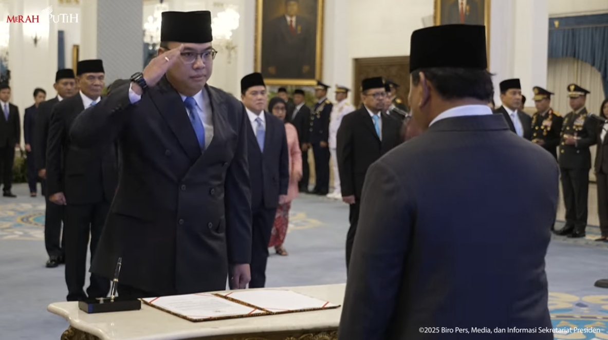 Angga Raka yang Dilantik sebagai Kepala Badan Komunikasi Pemerintah