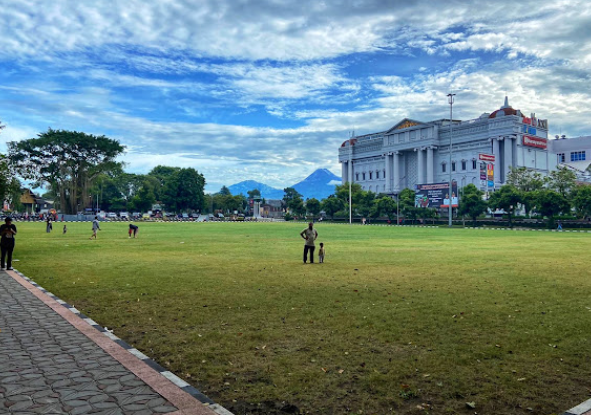 Lapangan Denggung Sleman (Source: Google Maps)