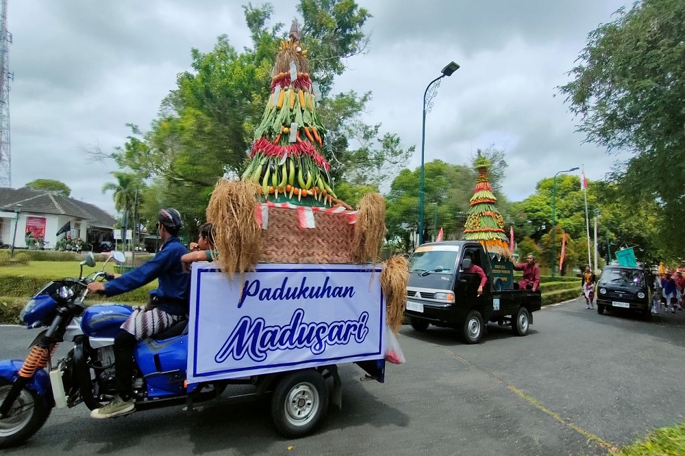 Tradisi Rasulan di Gunungkidul Kalurahan Wonosari (Source: Harian Jogja)