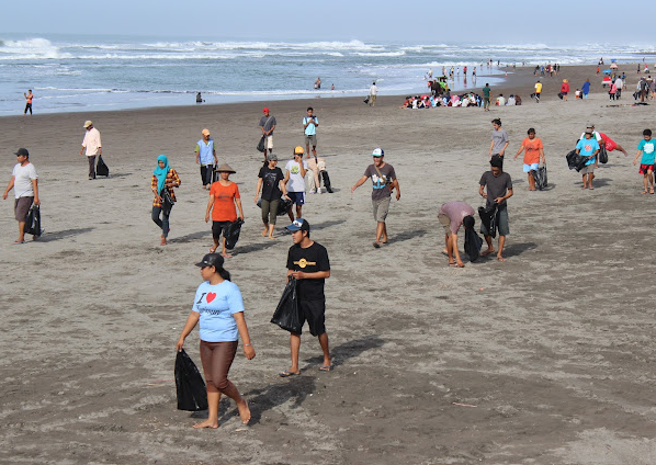 Wisata Gumuk Barchan Jogja